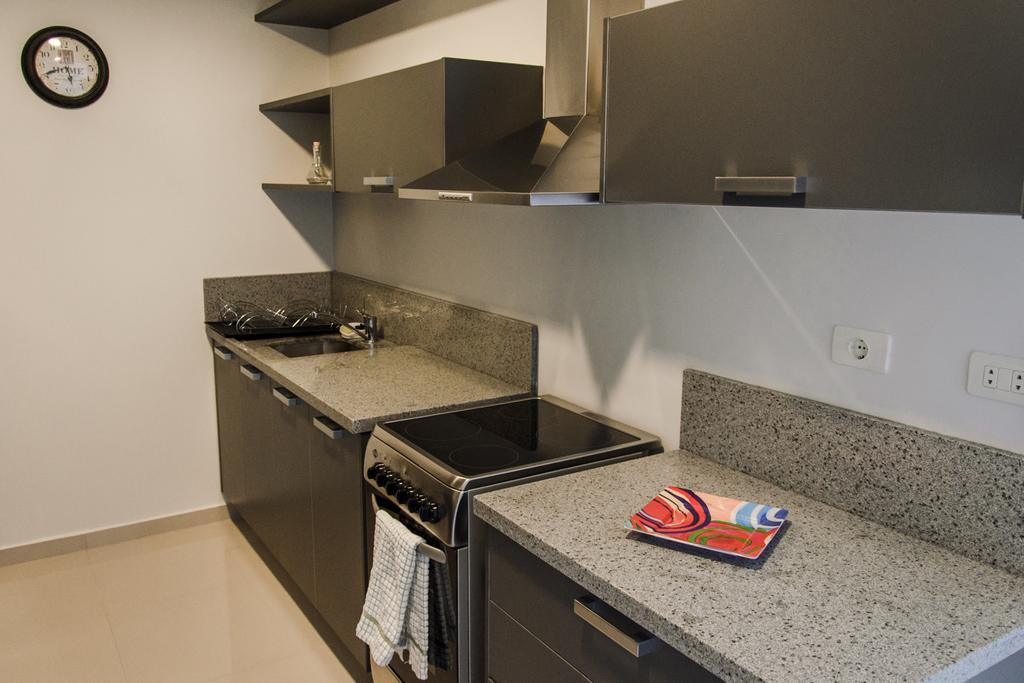 Departamento Moderno En Asuncion Villa Morra Номер фото